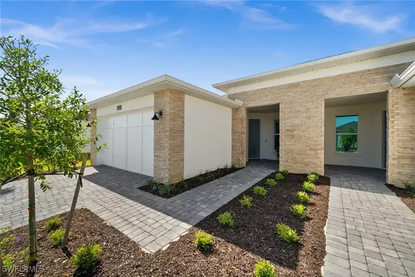 Punta Gorda, FL 33982,44372 Panther DR