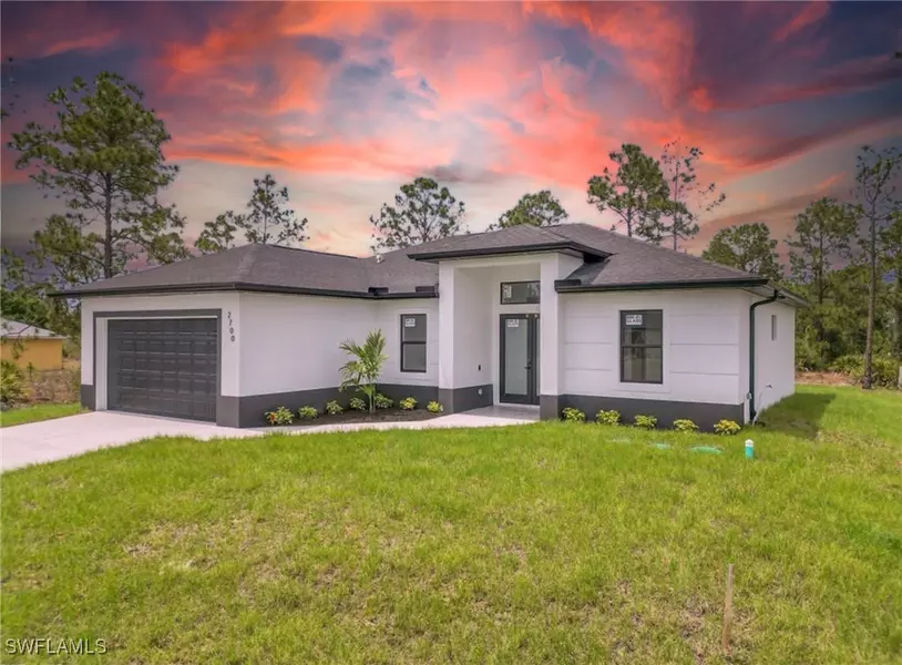 2700 42ND ST W, Lehigh Acres, FL 33971