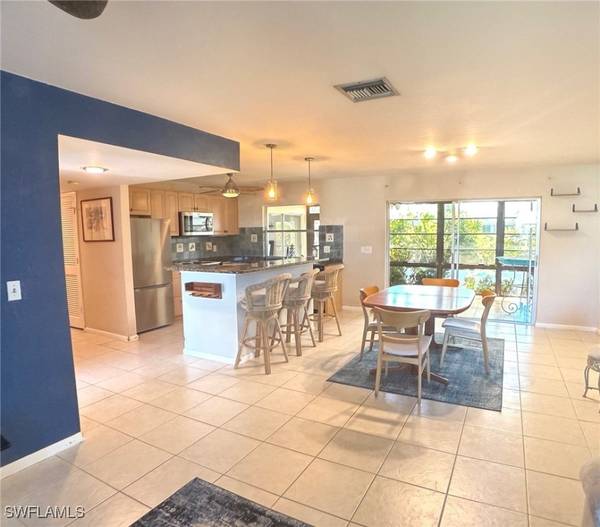 3311 Boca Ciega DR #D48, Naples, FL 34112