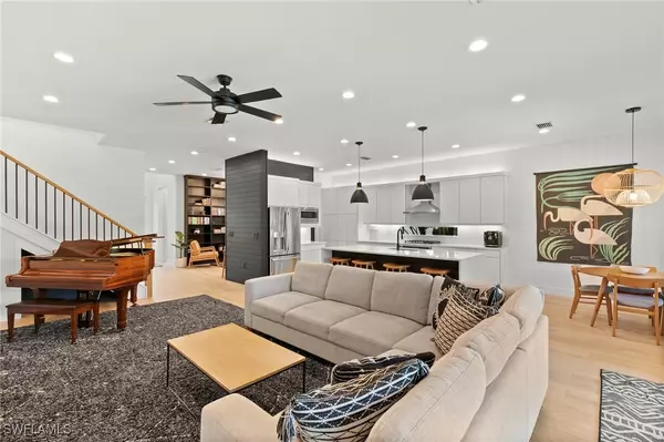 Naples, FL 34119,4045 Nova LN