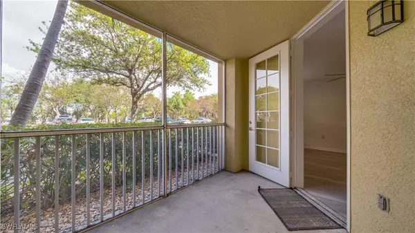Fort Myers, FL 33901,4127 Residence DR #403