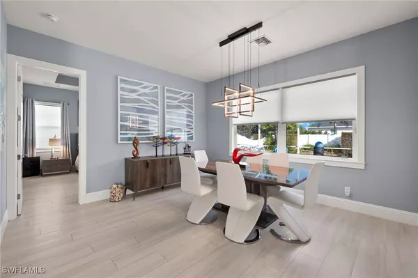 Naples, FL 34110,17 Willoughby DR