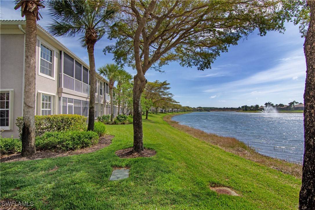 Fort Myers, FL 33913,10006 Sky View WAY #202