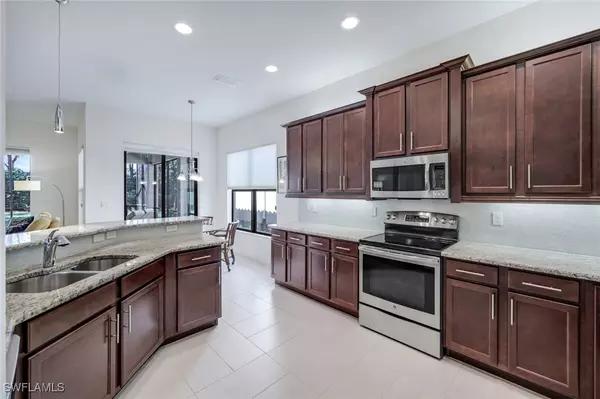 Naples, FL 34119,3267 Pacific DR