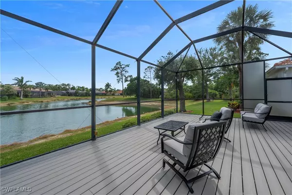 15890 Delasol LN, Naples, FL 34110