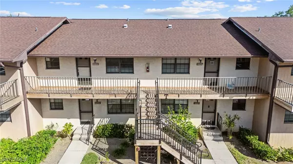Naples, FL 34113,5323 Treetops DR #T203