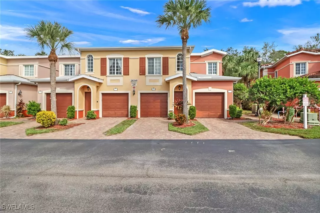 Estero, FL 33928,20265 Royal Villagio CT #208
