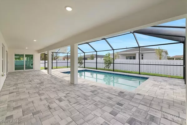 Cape Coral, FL 33993,423 NE 20th ST