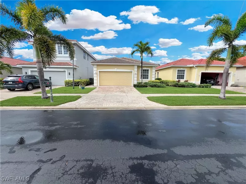 8799 Spring Mountain WAY, Fort Myers, FL 33908