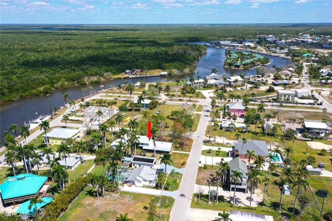 Everglades City, FL 34139,202 Allen AVE
