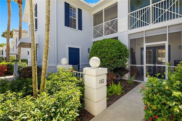 7087 Barrington CIR #102, Naples, FL 34108
