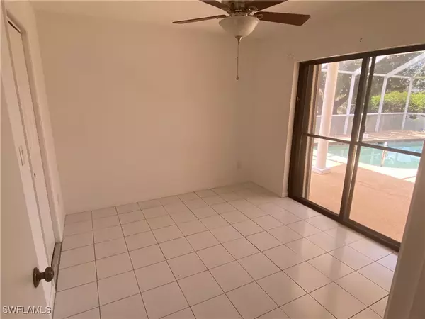 Cape Coral, FL 33904,702 SE 36th ST