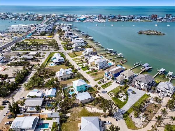 Fort Myers Beach, FL 33931,844 San Carlos DR