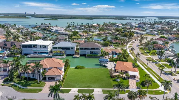 Marco Island, FL 34145,1211 Butterfly CT