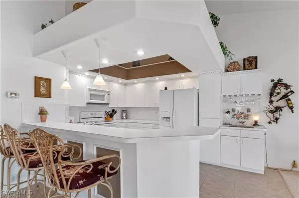 Bonita Springs, FL 34135,13962 Southampton DR #4404