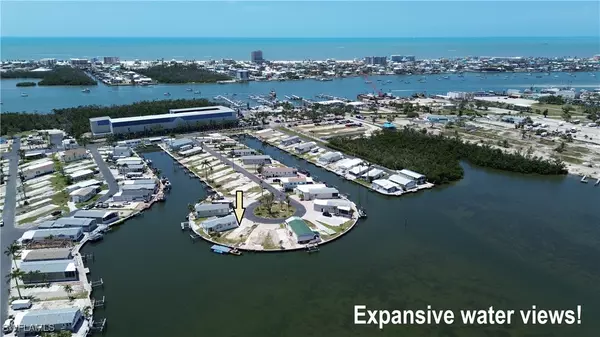 43 Doubloon WAY, Fort Myers Beach, FL 33931