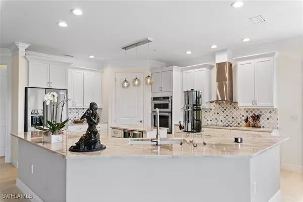 Fort Myers, FL 33908,18580 Sandalwood Pointe #101