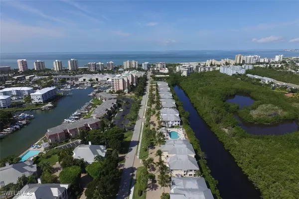 Fort Myers Beach, FL 33931,281 Lenell RD #1 (7-A)