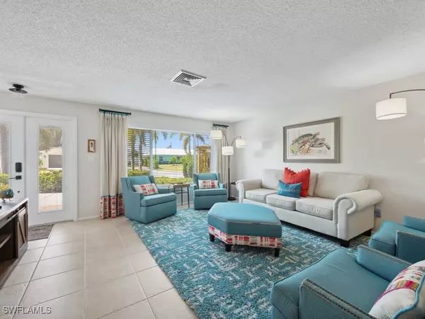 Bonita Springs, FL 34134,41 1st ST