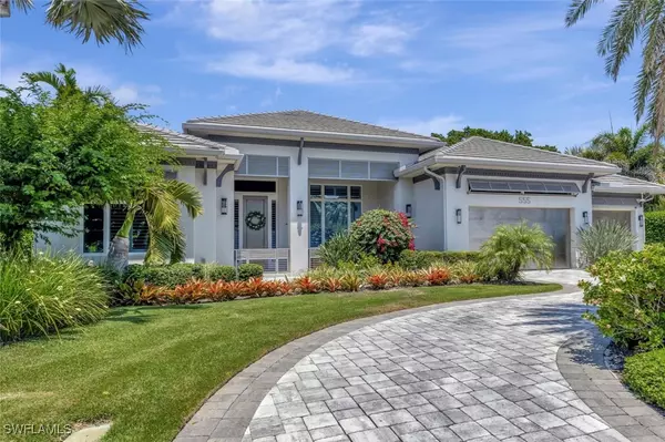 555 Mooring Line DR, Naples, FL 34102