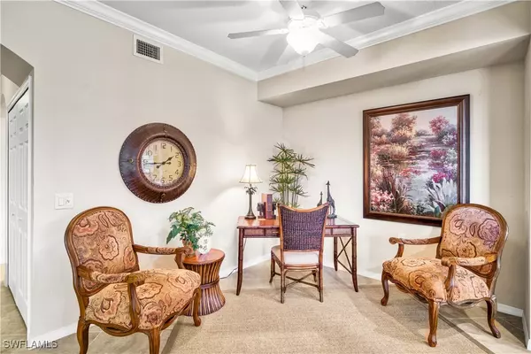 Naples, FL 34113,9715 Acqua CT #136