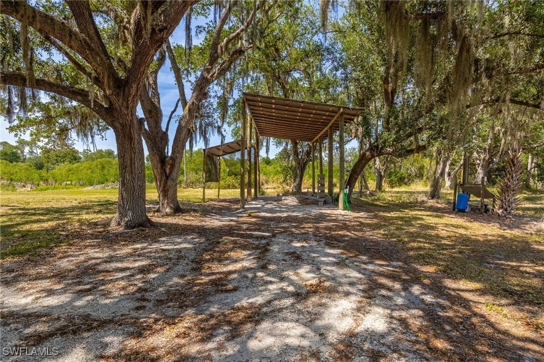 North Fort Myers, FL 33917,19221 Gwynn RD