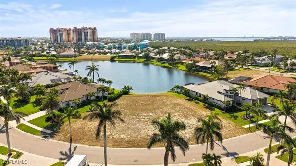 1922 Harbour CIR, Cape Coral, FL 33914