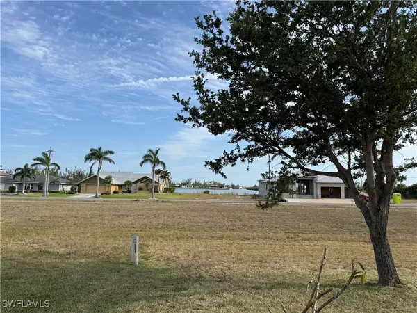 Cape Coral, FL 33993,4328 NW 27th TER