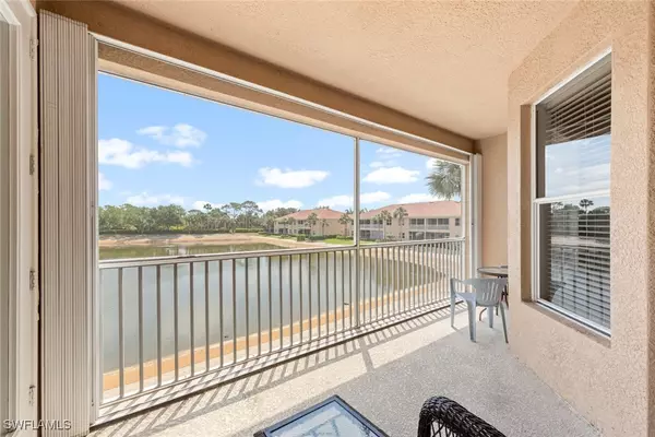 North Fort Myers, FL 33903,13215 Silver Thorn LOOP #205