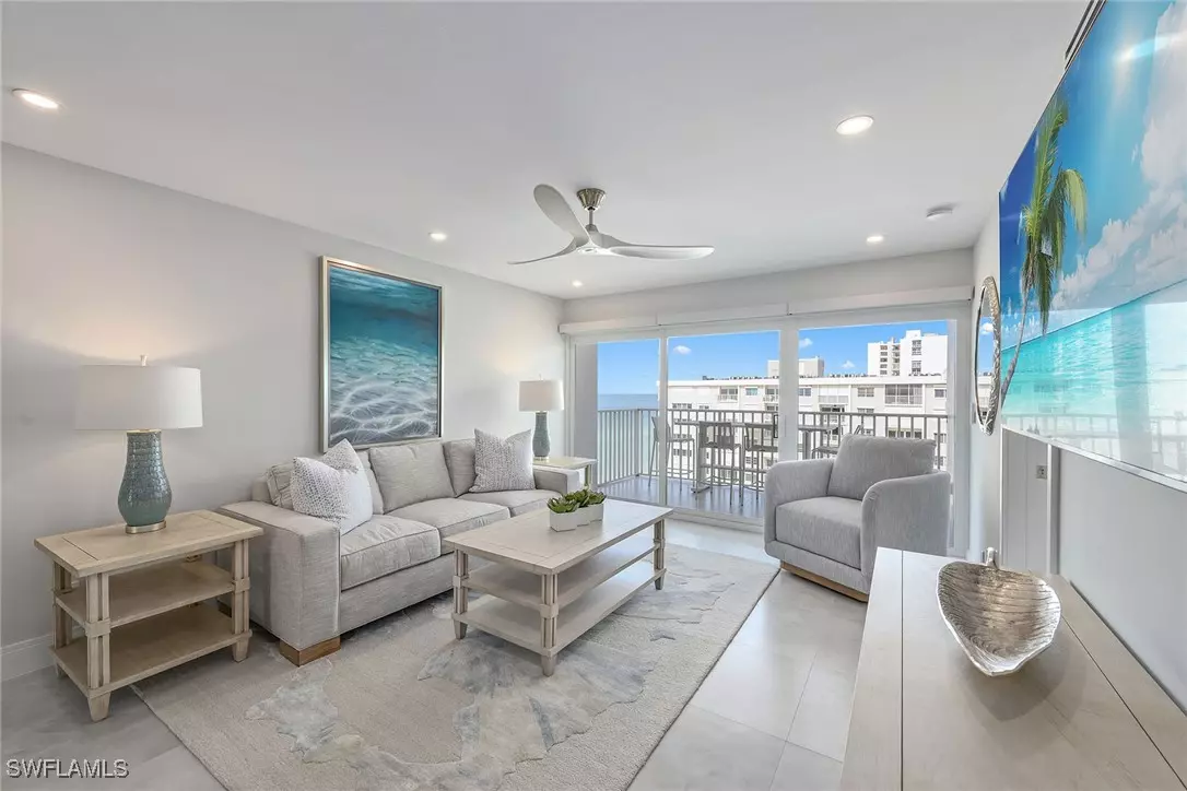 Naples, FL 34103,3443 Gulf Shore BLVD N #813