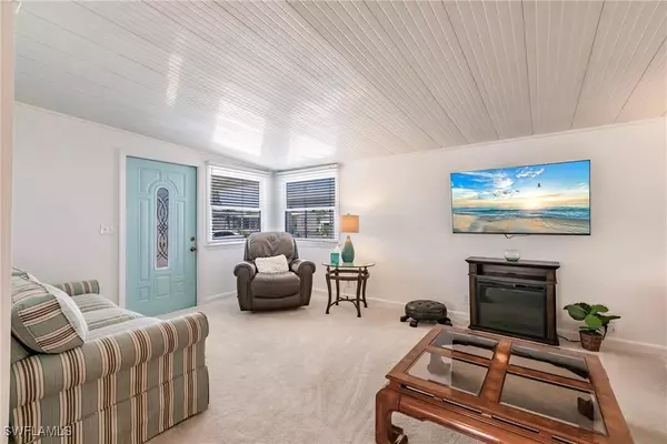 Bonita Springs, FL 34135,27473 Pauline DR