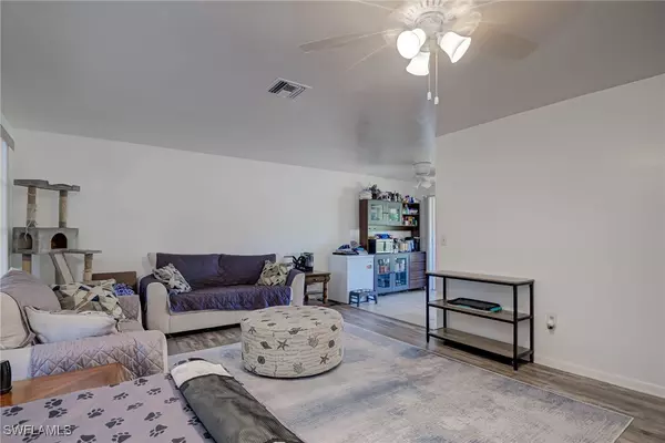 Fort Myers, FL 33905,2215 Marilyn LN
