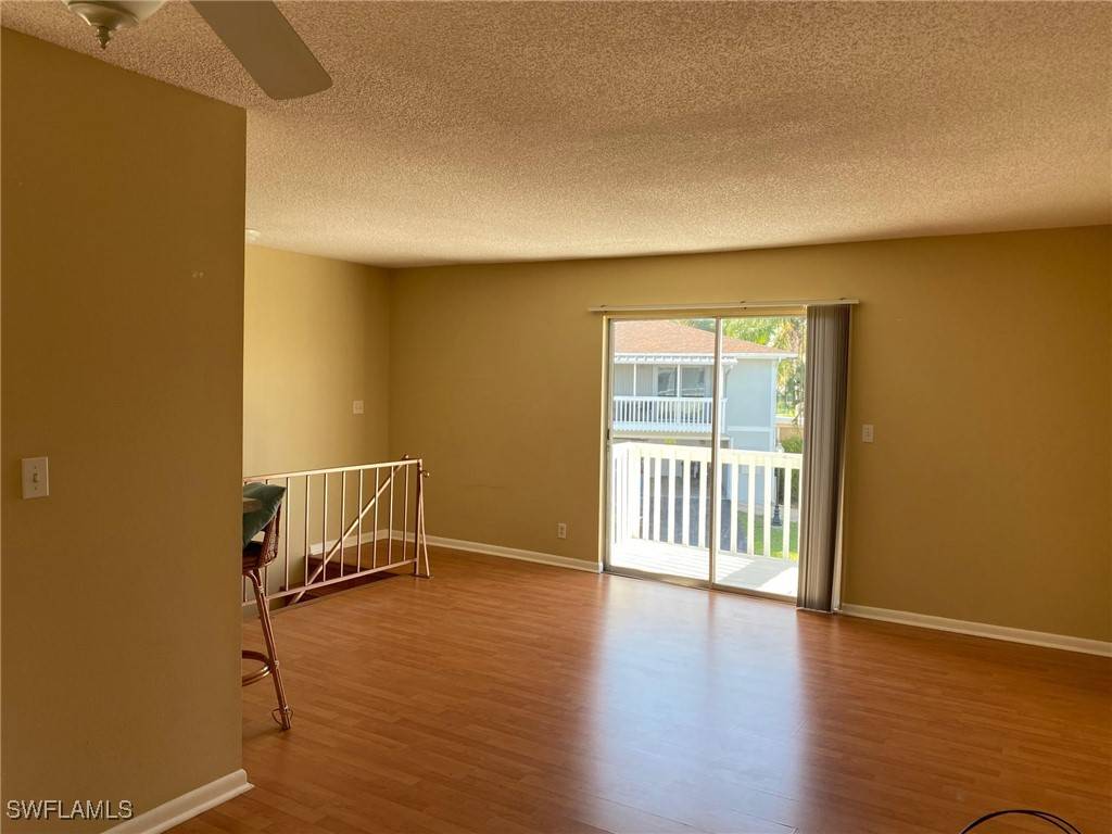 Fort Myers, FL 33907,3291 Royal Canadian TRCE #4