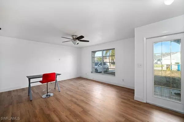Cape Coral, FL 33904,3623/3625 SE 9th PL