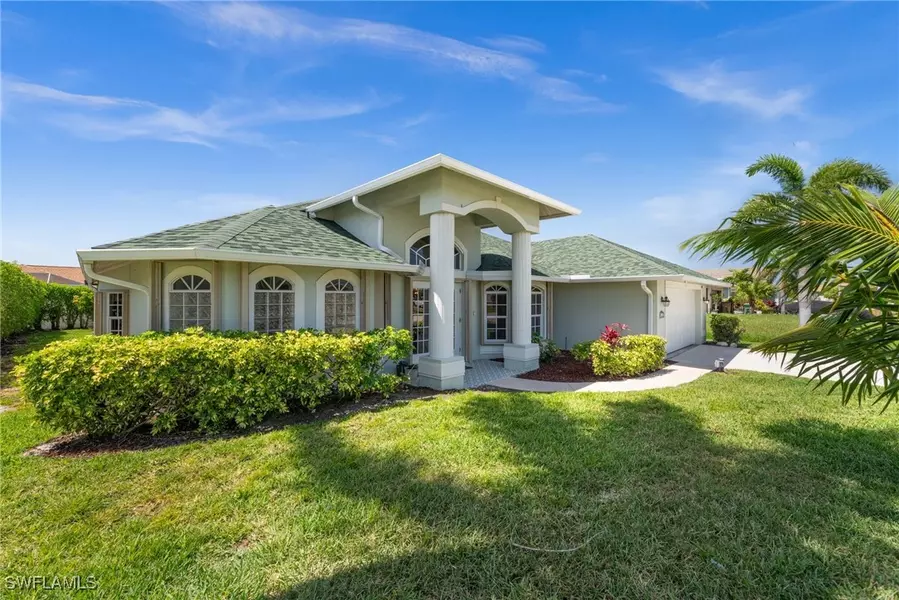 2122 SW 25th TER, Cape Coral, FL 33914