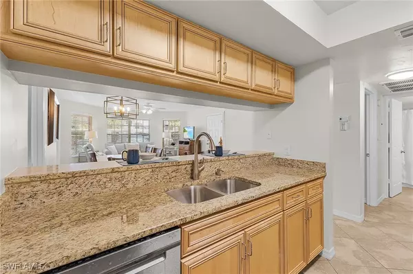 Estero, FL 33928,4151 Ashcroft CT #112