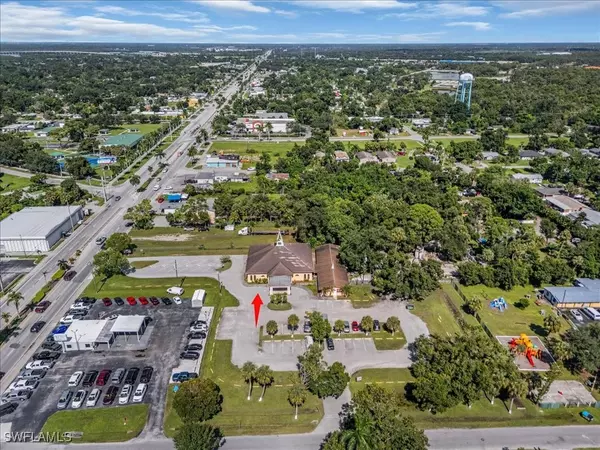Fort Myers, FL 33905,4630 Palm Beach BLVD