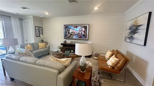 Fort Myers, FL 33916,3108 Royal Gardens AVE