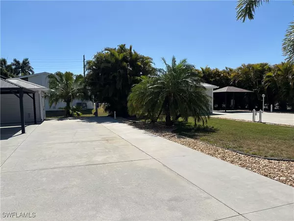 Fort Myers, FL 33905,10436 Nightwood DR