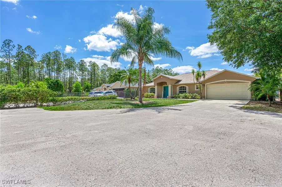 3630 10th AVE SE, Naples, FL 34117