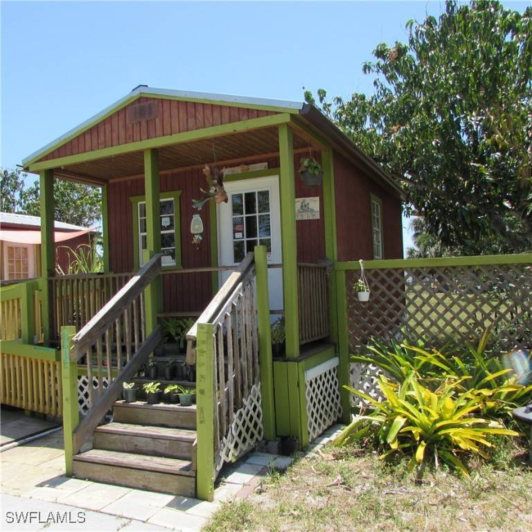 Bokeelia, FL 33922,7127 Pineland RD