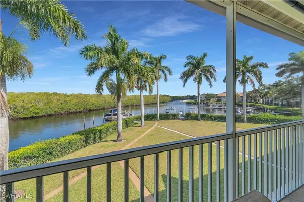 Naples, FL 34114,162 Newport DR #1208