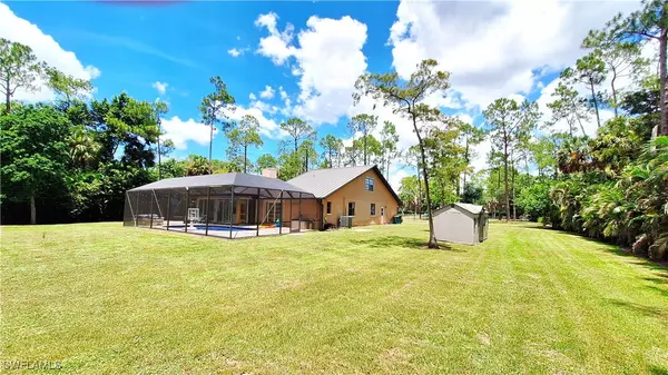 Naples, FL 34117,3690 27th AVE SW