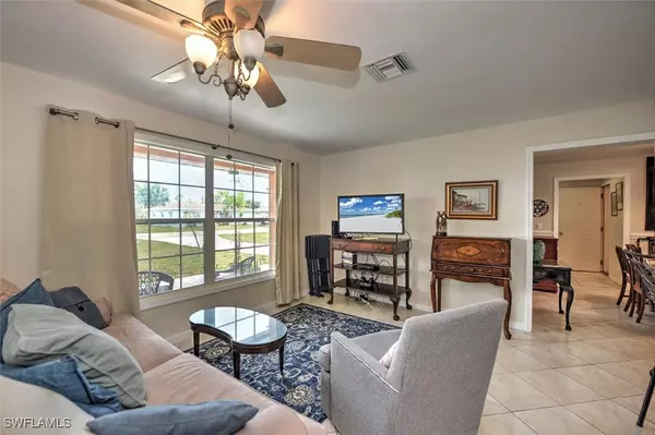 Cape Coral, FL 33904,725 Sesame CT