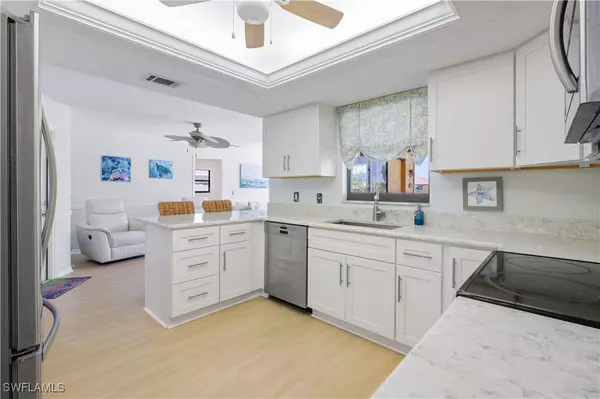 Cape Coral, FL 33914,713 SW 39th TER