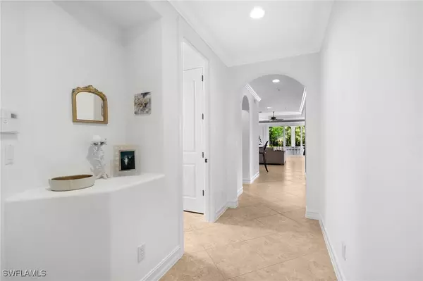 Miromar Lakes, FL 33913,10750 Vivaldi CT #301