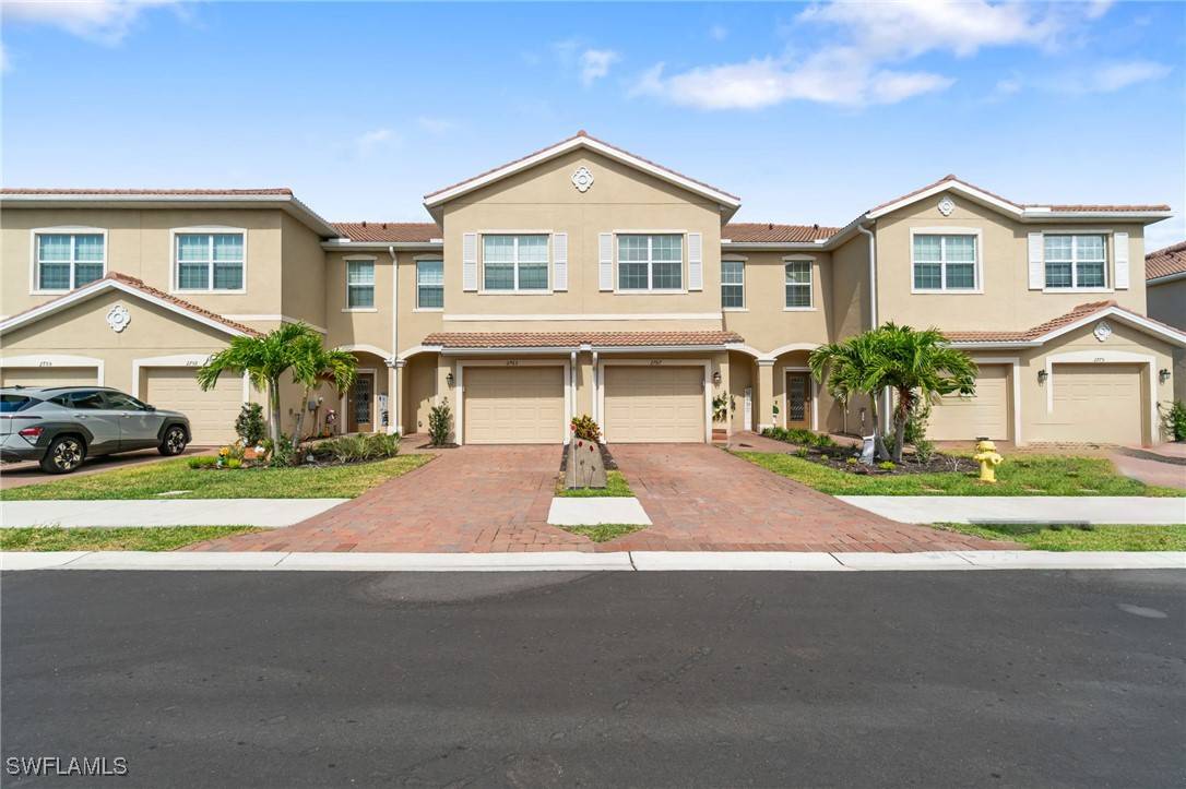2767 Blossom WAY, Naples, FL 34120