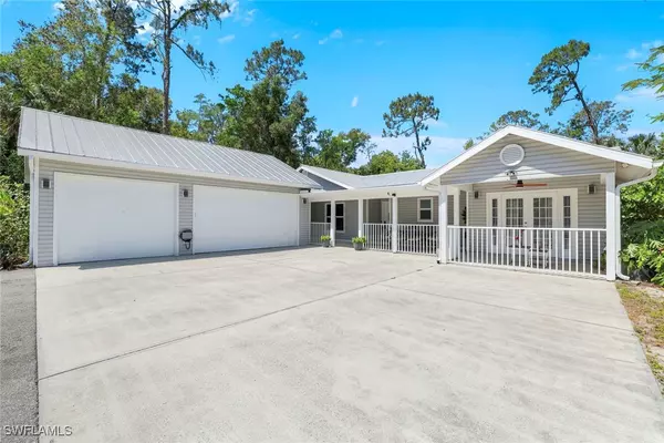 Naples, FL 34105,2855 66th ST SW