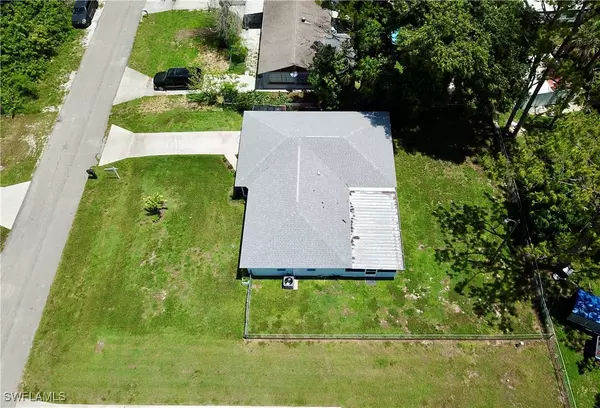 Lehigh Acres, FL 33936,314 Vermont WAY