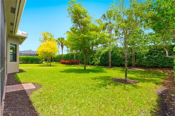 Naples, FL 34119,4150 Aspen Chase DR